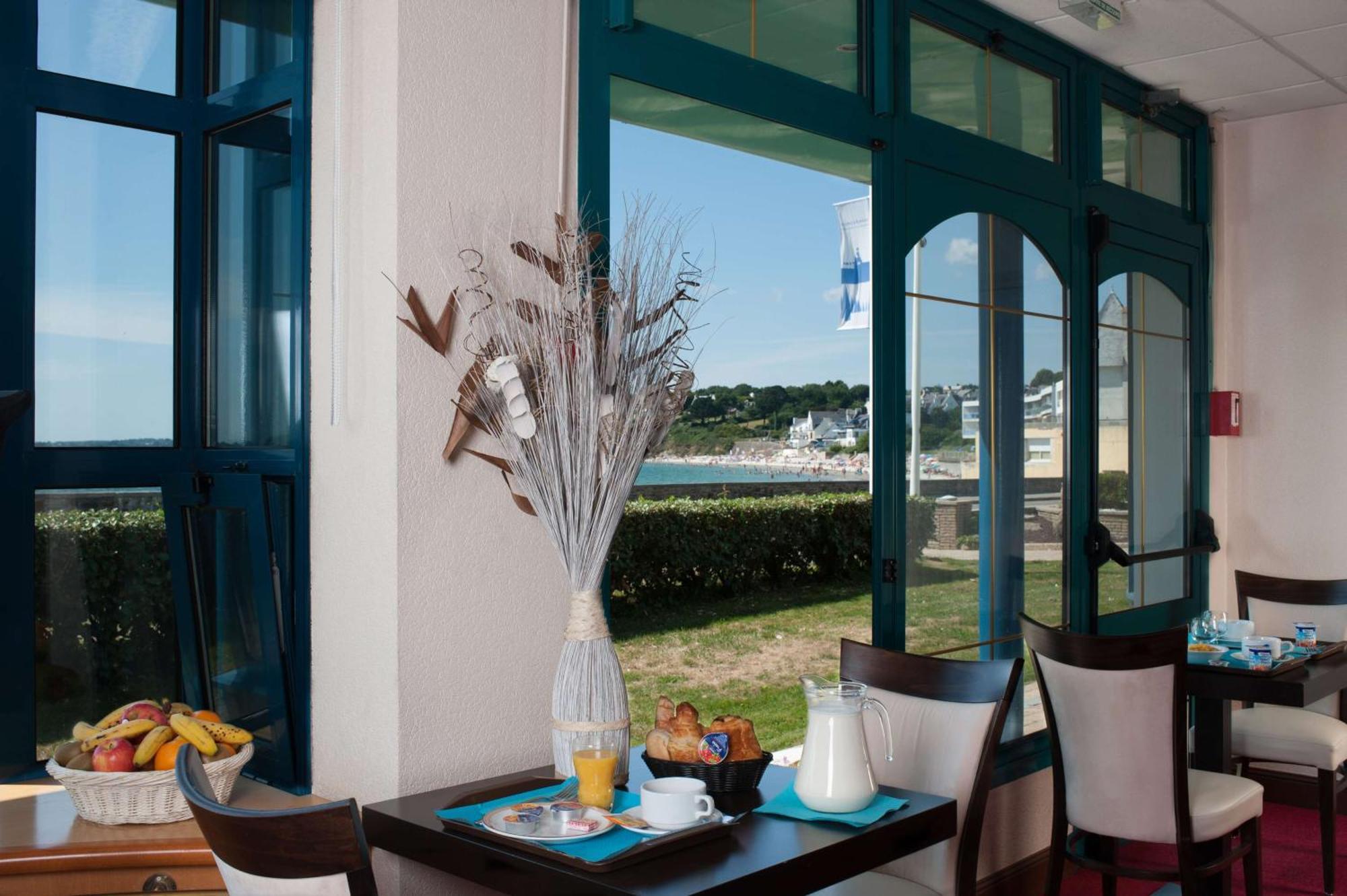 Brit Hôtel De L'océan Concarneau Exterior foto